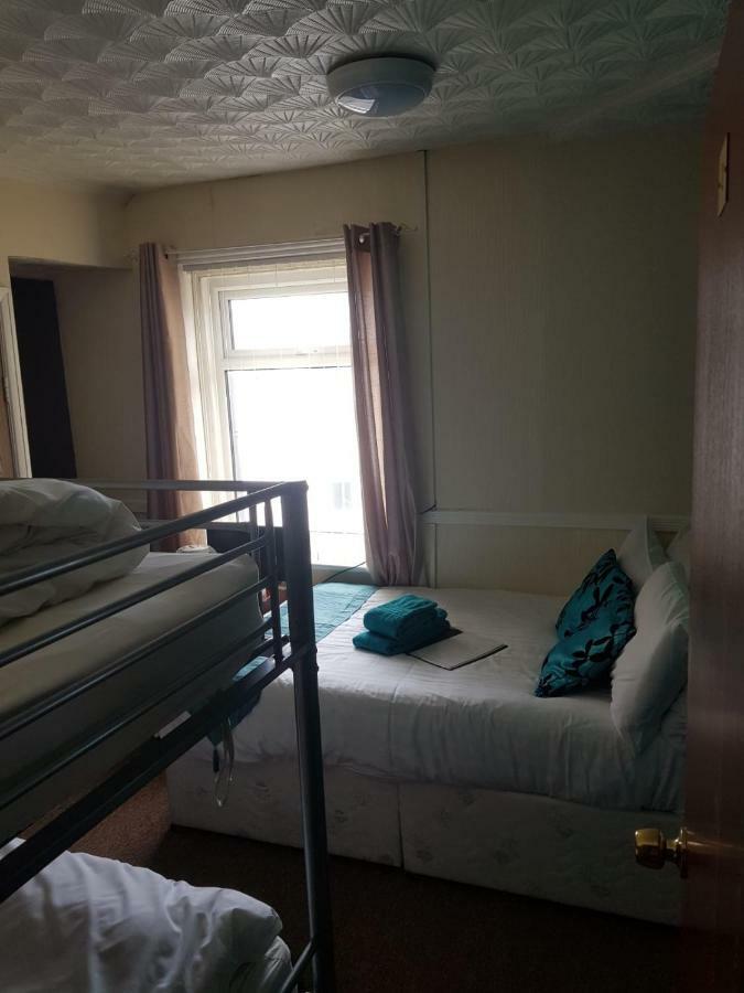 Coastal Roomz Blackpool Exterior photo