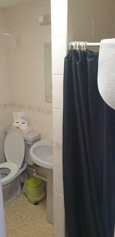 Coastal Roomz Blackpool Room photo