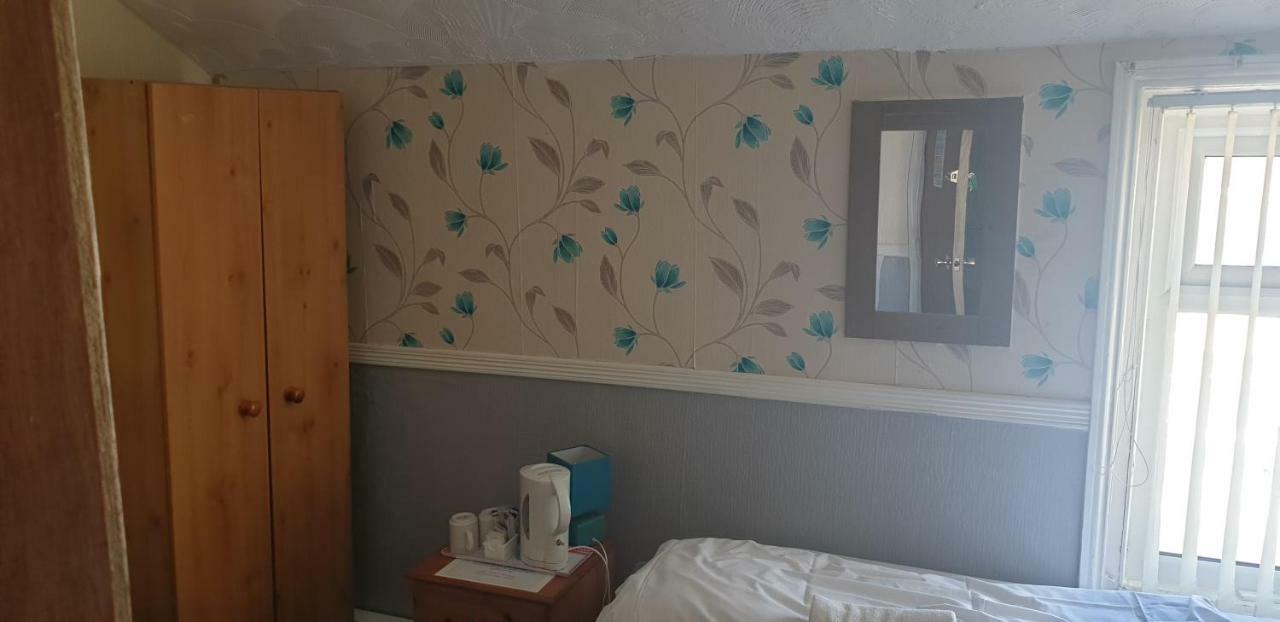Coastal Roomz Blackpool Room photo
